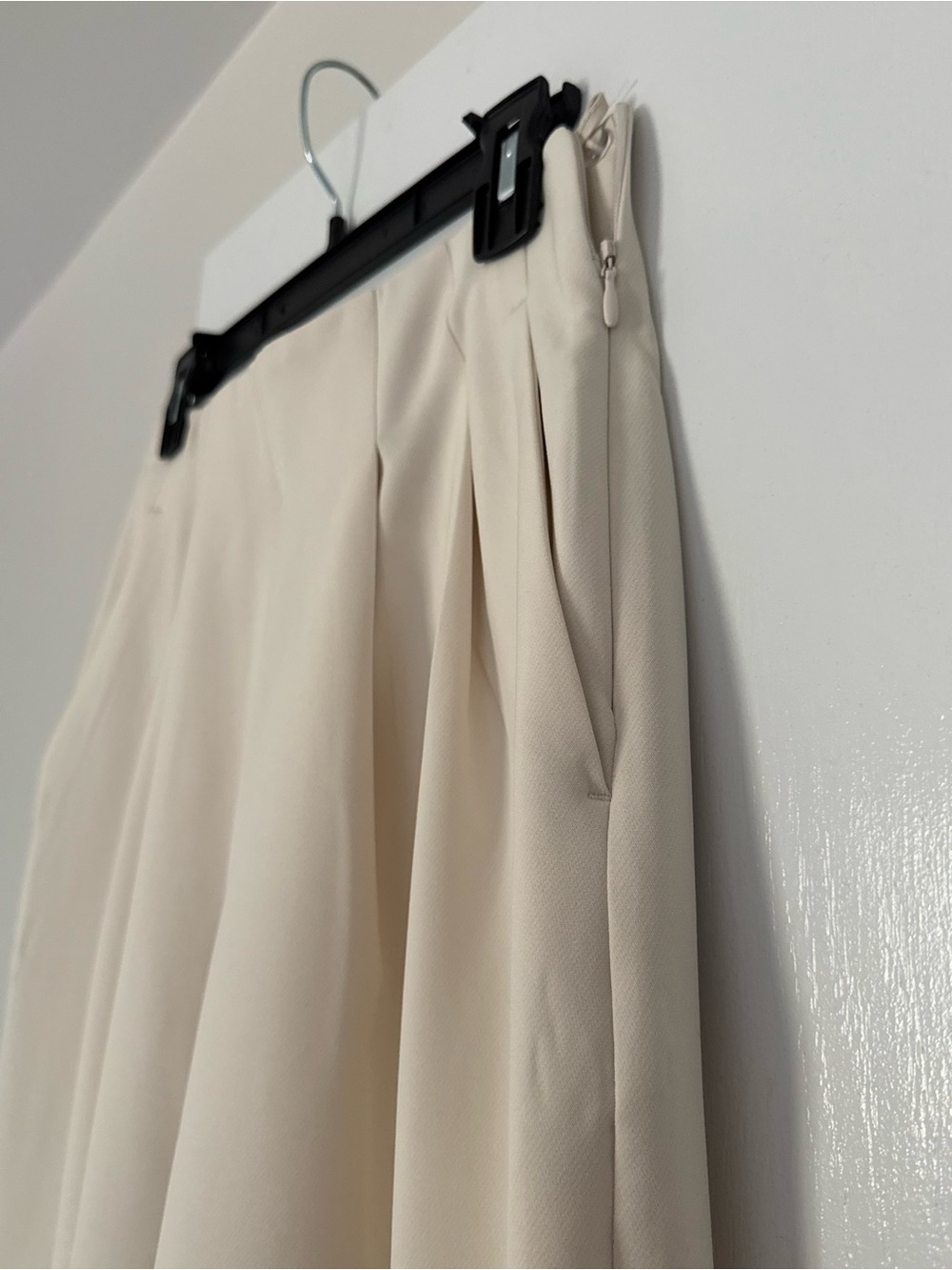 H&M Wide-Leg Cream Palazzo Pants - US 6 - Picture 4 of 7